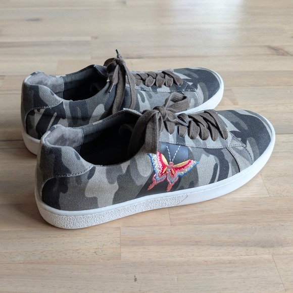Johnny Was Camouflage Butterfly Sneakers Women Size 8 Casual Fashion - Picture 7 of 10